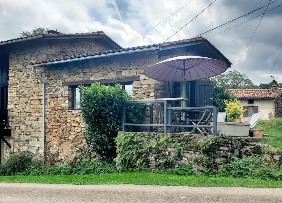 Gite Dans Un Hameau De Charme Castelnau-Durban Esterno foto